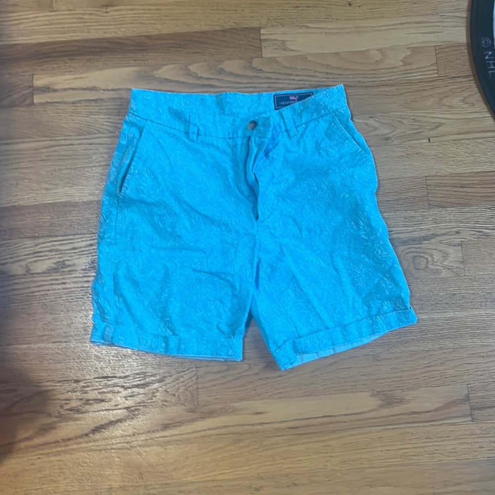 NEW vineyard vines shorts